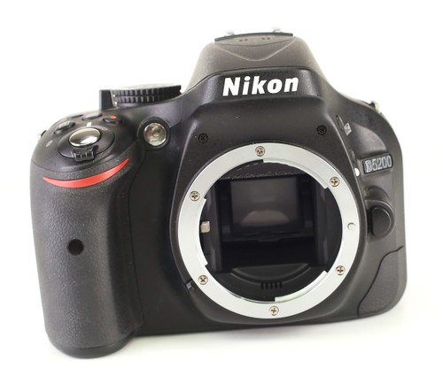 Nikon d5200 dslr camera body - nikon,