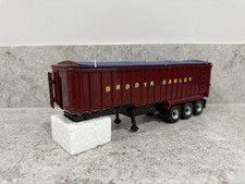 Corgi - Tri-Axle Bulk Tipper