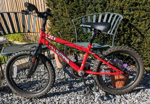 Apollo outrage bike red frame - bike,,