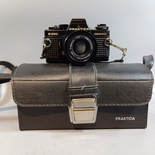 Praktica B200 SLR Camera with