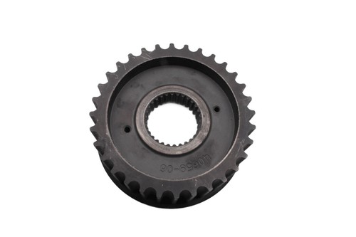 Front pulley teeth - front,