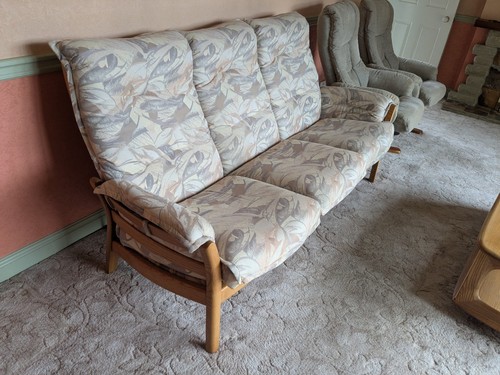 Ercol saville piece suite - saville,