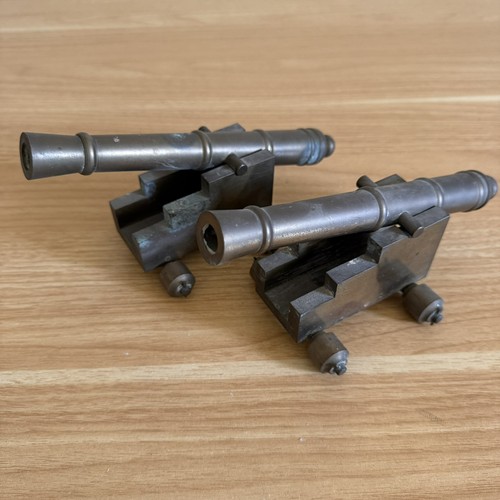 Vintage antique brass - x,