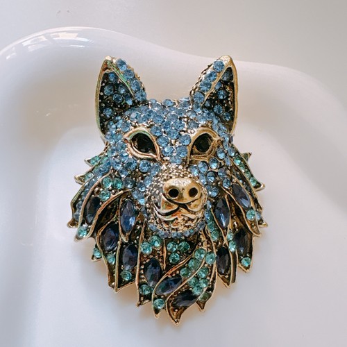 Blue wolf head brooch - wolf,