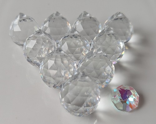 Vgc 2cm diameter crystal - 2cm,