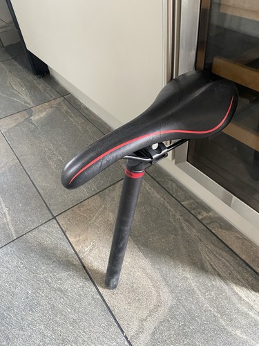 Nice quality road cycle - nice,
