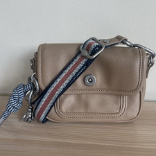 Kipling Inaki Beige Live Life
