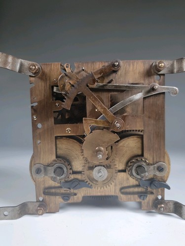 Vintage mantel clock - mantel,