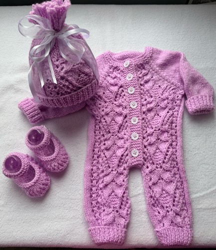 Brand new hand - brand, knitted