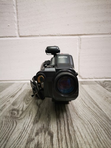 Sanyo 8mm camcorder - sanyo,