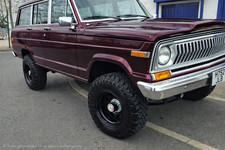 1966-69 Jeep Wagoneer Grill/