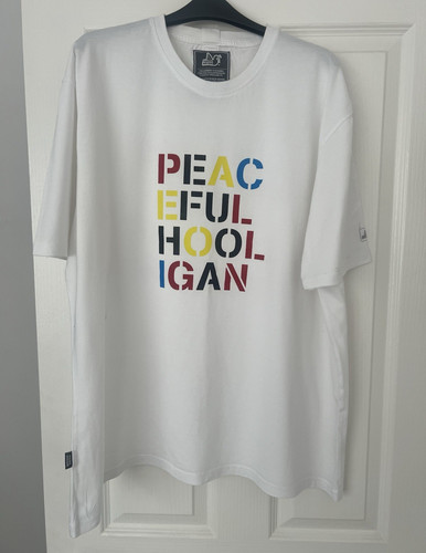 Peaceful hooligan men white - peaceful,