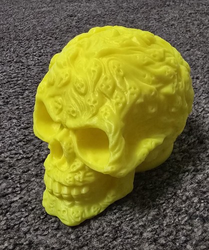 Yellow living dead souls skull - living,