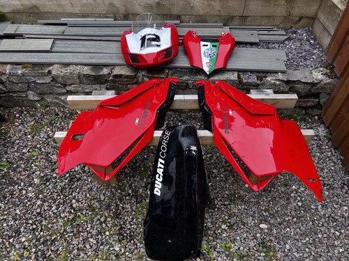 Ducati 749 999 race - race, fairing