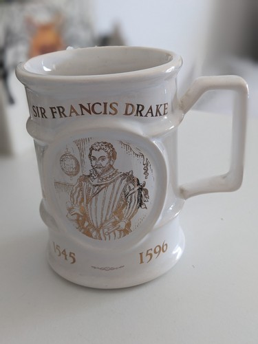 Holkham pottery seafarer - holkham,
