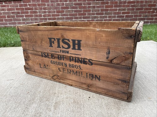 Vintage wooden fish crate isle - wooden,