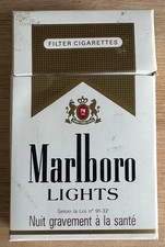 MARLBORO LIGHTS empty