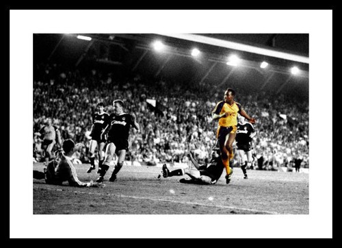 Michael thomas arsenal - thomas, v
