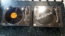 Technics 1210 Mk2 Direct Drive Turntables Pair-Mint Condition