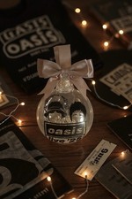 Oasis Christmas Bauble 