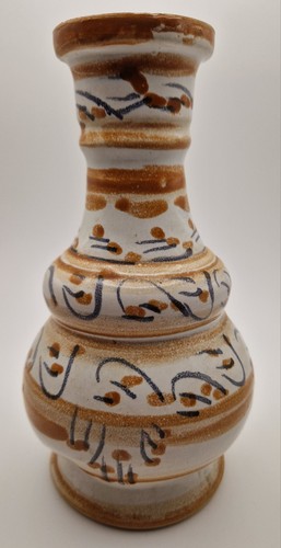 Vintage studio pottery - studio,