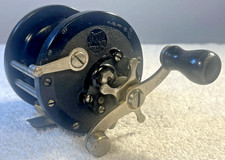 Multiplier Baitcasting Reel PENN 85 Right Hand Wind for Pier, Beach & Light Boat