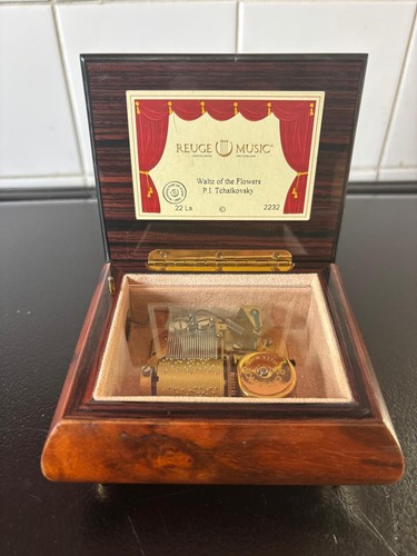 Reuge switzerland vintage - reuge,