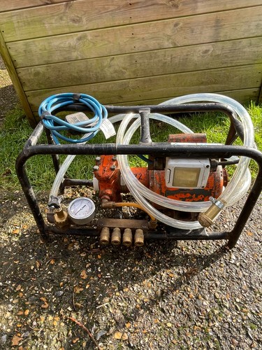 Dpc damp proofing - proofing, injection