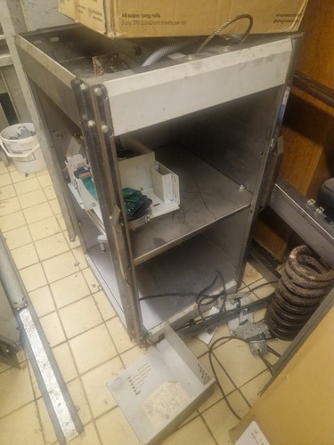 Stainless steel dumbwaiter