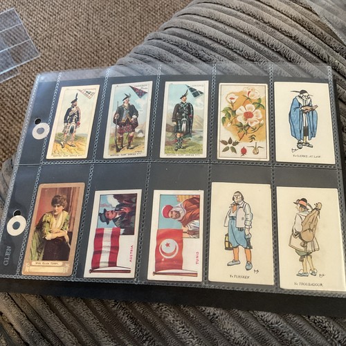 Mixture cigarette cards - of,