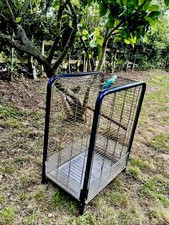 ?MAJOR REDUCTION?Solid Rolling Parrot/Bird/Smll Animal Cage. LAST ONE LEFT! 