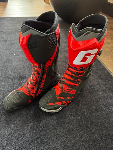 Gaerne motorcycle race boots - gaerne,