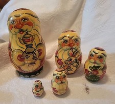 Russian Nesting Dolls Matpeha