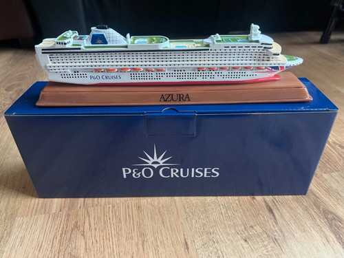 Azura cruise ship resin - p&o,
