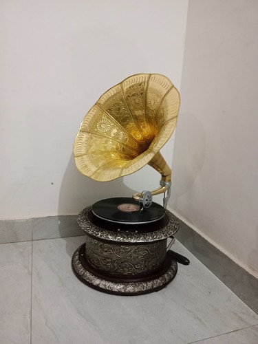Antique gramophone fully - antique, gramophone,