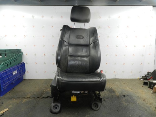 172 2011 jeep - 172.,
