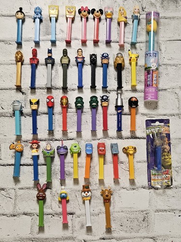 Pez dispenser lot disney - dispenser,