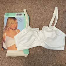 new with box wire free by royce white non wired or padded bra size 34C