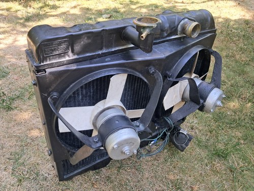 Series jaguar etype radiator - 2,