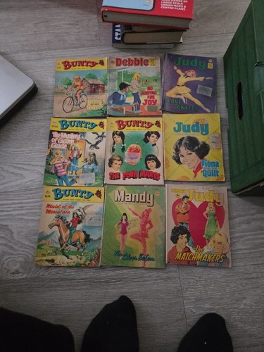 Vintage judy and mandy - mandy,