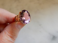 9 CT GOLD 375 SUPERB 10.00