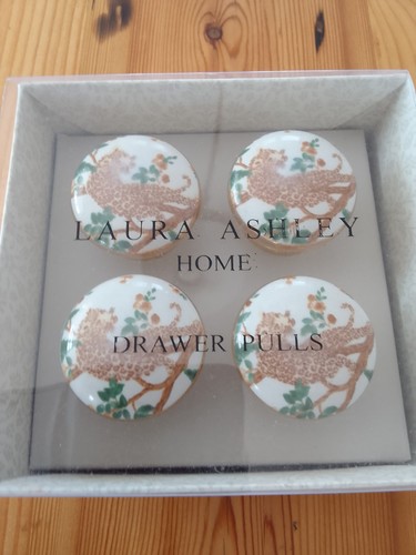Laura ashley drawer knobs - drawer, l