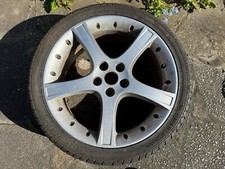 Jaguar X-Type Proteus Wheel (18”) with tyre CRACK in alloy that requires welding