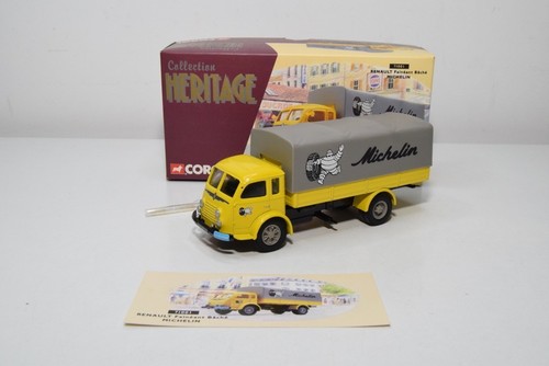 B71 corgi toys - 1:50,