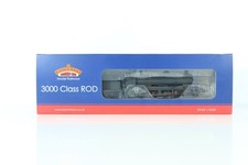Bachmann 31-128 OO Gauge 2-8-0 3000 Class ROD BR Black "3036" Steam Locomotive