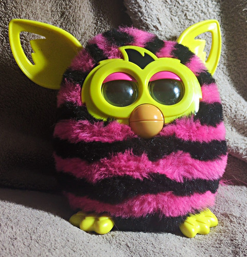 Hasbro furby a6416 electronic - hasbro,
