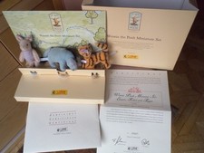 Steiff Ltd Ed Winnie the Pooh Miniature Set Gold Button & White Label 647/5000