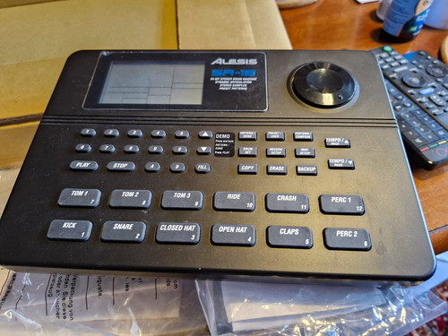 Alesis digital drum - alesis,