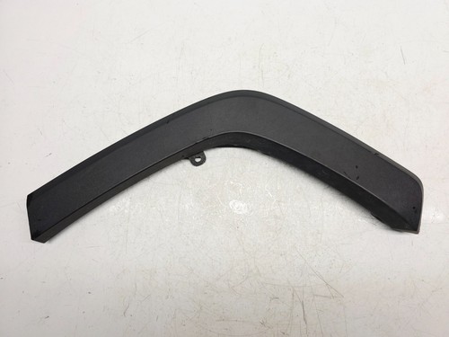 Toyota rav wheel arch - toyota,