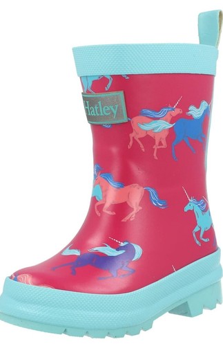 Hatley girls frolicking - hatley, girls,